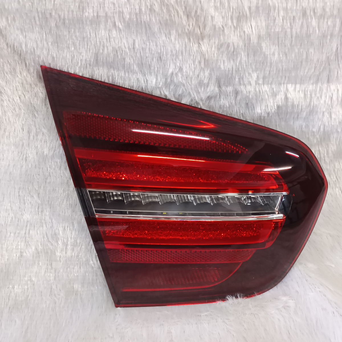 1569061101 1569061201 | Mercedes GLA 156 (2017-2019) Inner Dicky Light OEM Replacement