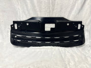 LR083008 LAND ROVER DISCOVERY 5 (2017) BLACK & SILVER SHOWGRILL – OEM Fit Land Rover Front Show Grill